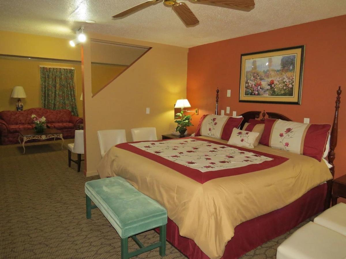 First Western Inn Caseyville Exteriör bild